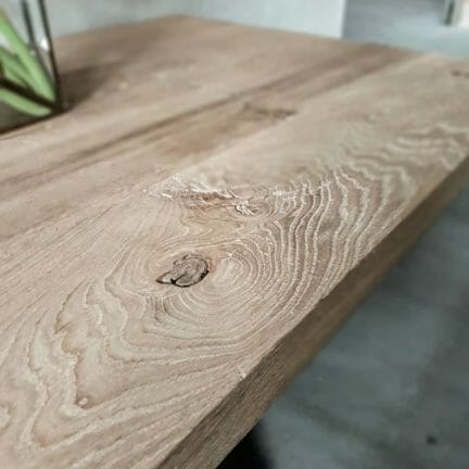 Loft g detail. Die gebürsteten eichenplatten sind bis ins kleinste detail einzigartig.