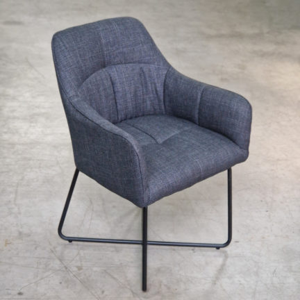 Schalenstuhl arne webstoff dark grey